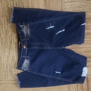 🤩😍Fashion Nova High Rise Blue Jeans With Holes For Pockets